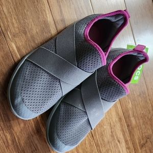 Crocs Cross Strap Sneakers NWT